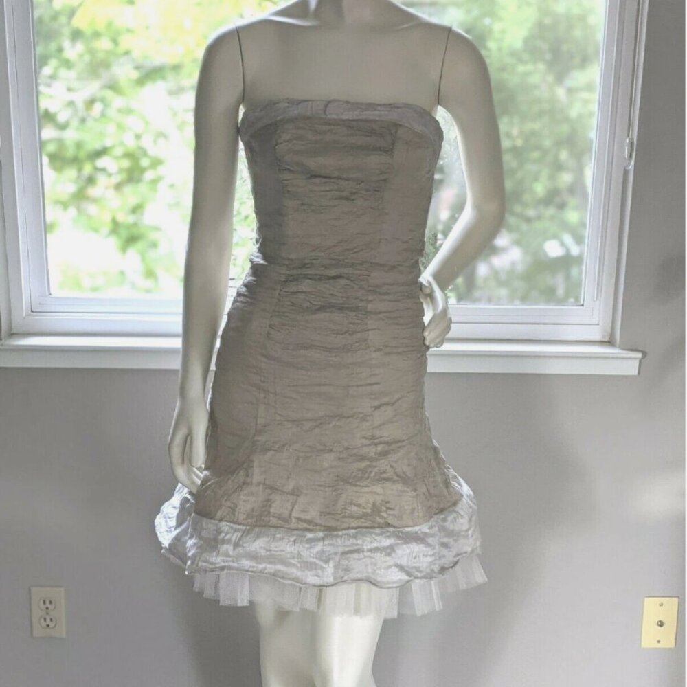 Nicole Miller Champagne Gold Crinkle Taffeta Strapless Party Dress with Tulle